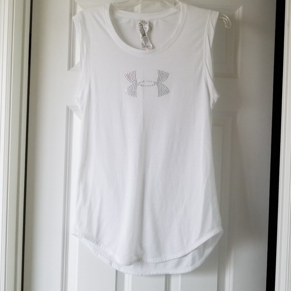 Under Armour women's muscle shirt. Size small.